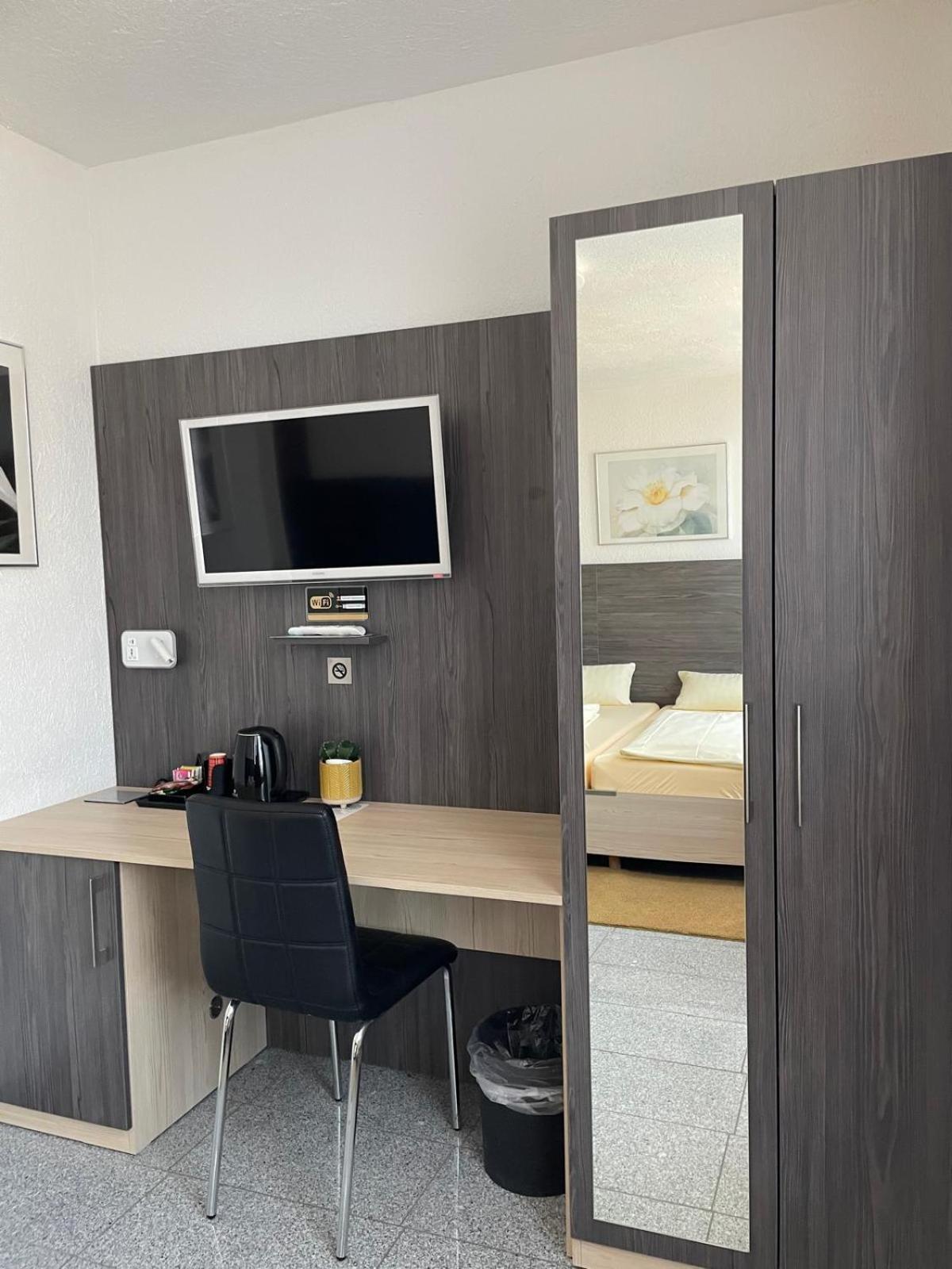 Gießen Parkhotel Friedrichstrasse מראה חיצוני תמונה