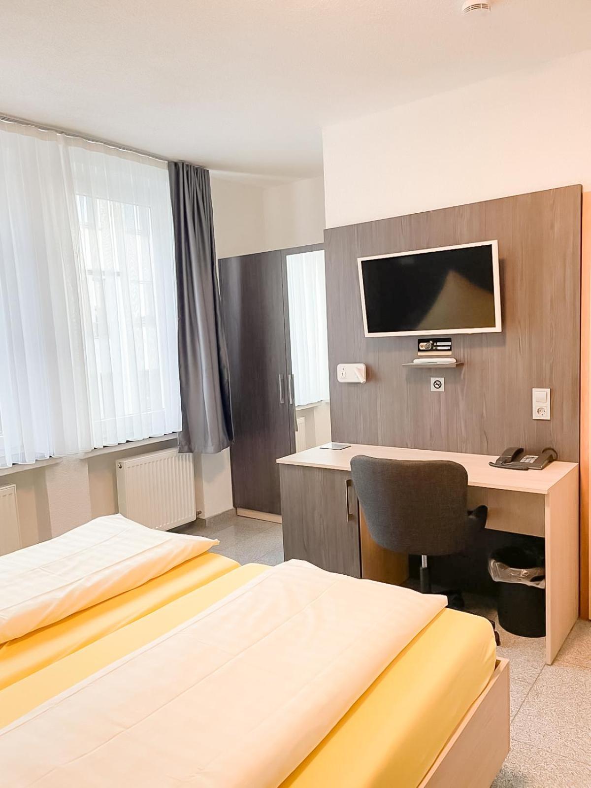 Gießen Parkhotel Friedrichstrasse מראה חיצוני תמונה